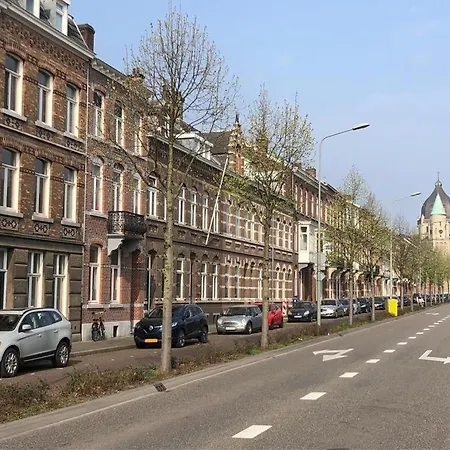 Bed & Breakfast Chez Helene Tweepersoonskamer Maastricht